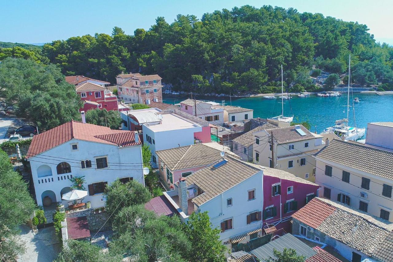 Villa Eleni Paxos Gaios Extérieur photo