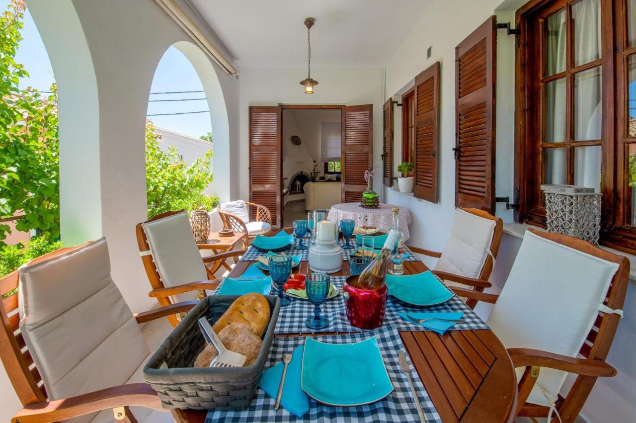 Villa Eleni Paxos Gaios Extérieur photo