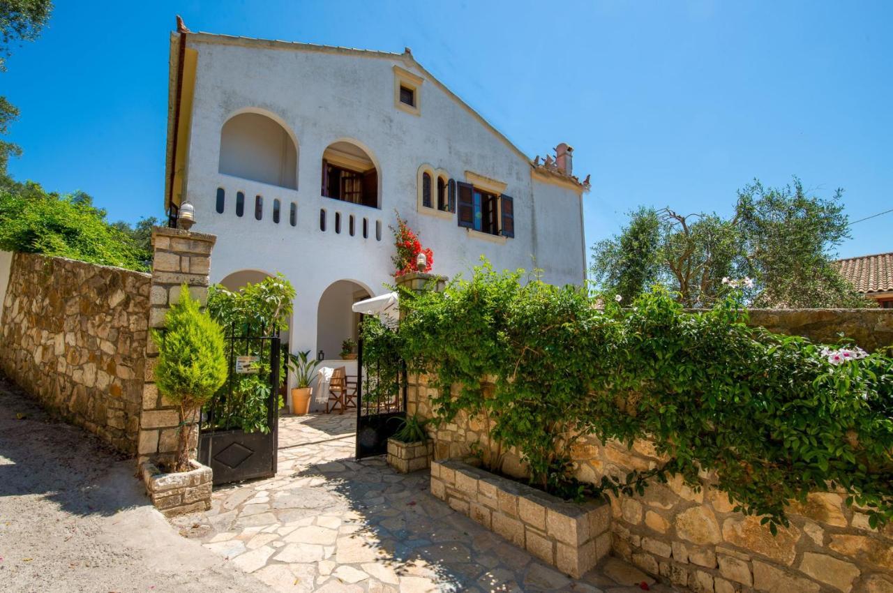 Villa Eleni Paxos Gaios Extérieur photo